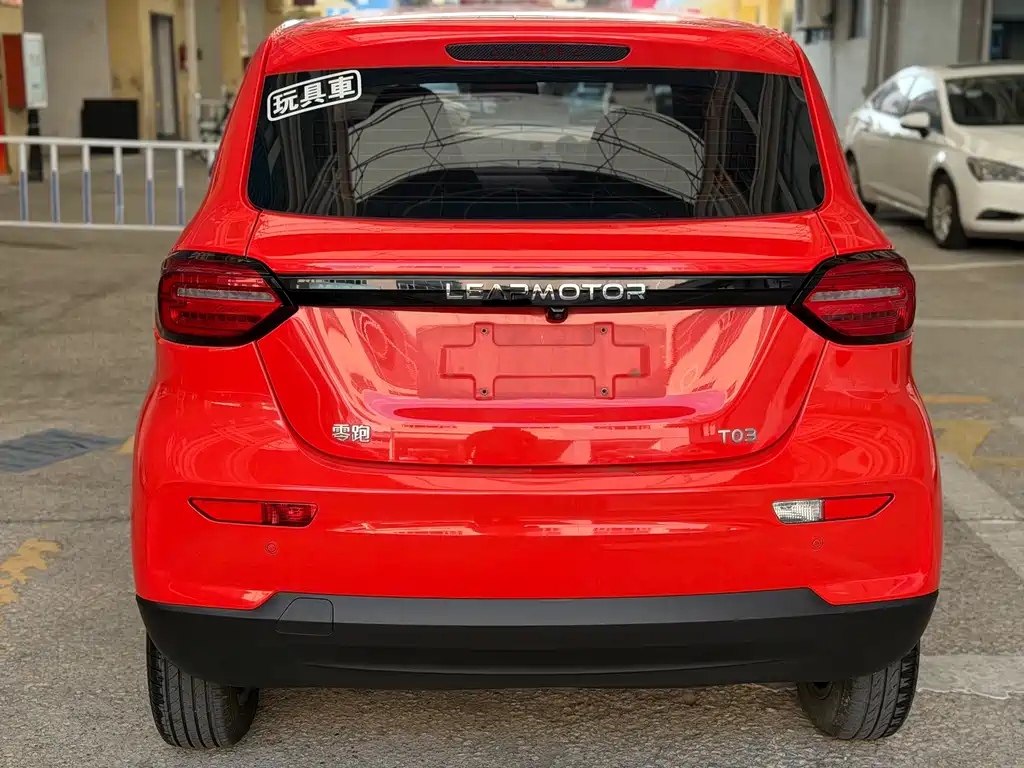 Leapmotor Leapmotor T03 — миниатюра 6