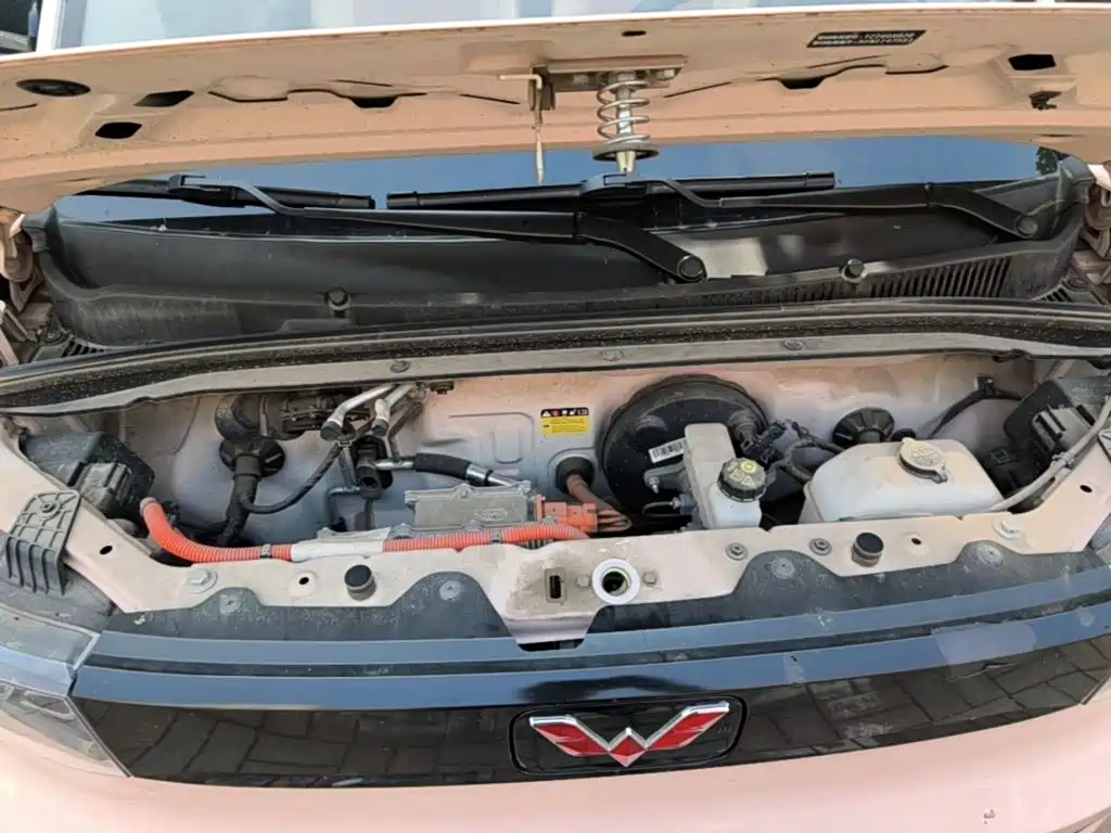 Wuling MINIEV — миниатюра 25