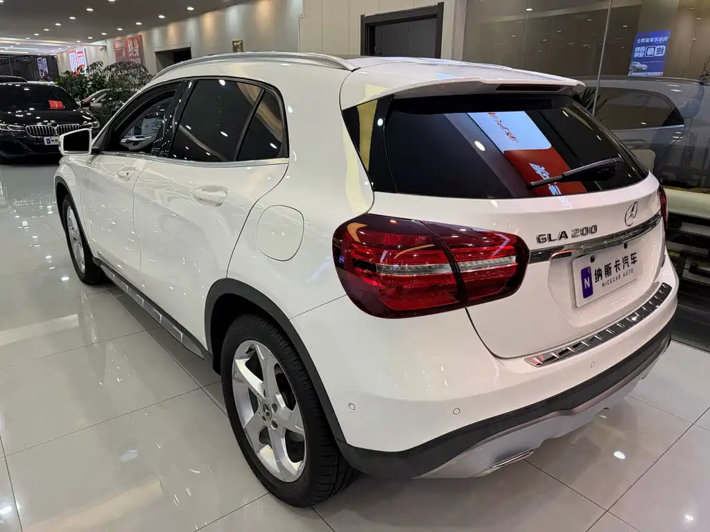 Mercedes-Benz GLA — миниатюра 5