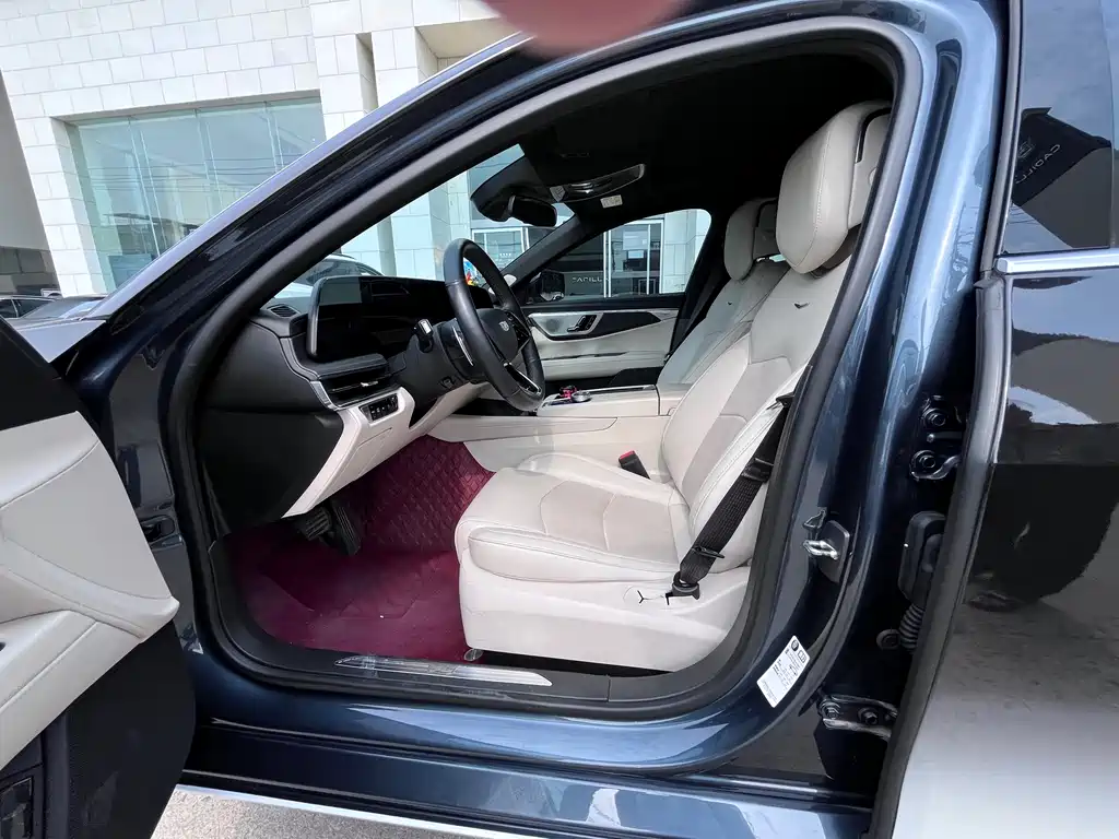 Cadillac CT6 — миниатюра 10