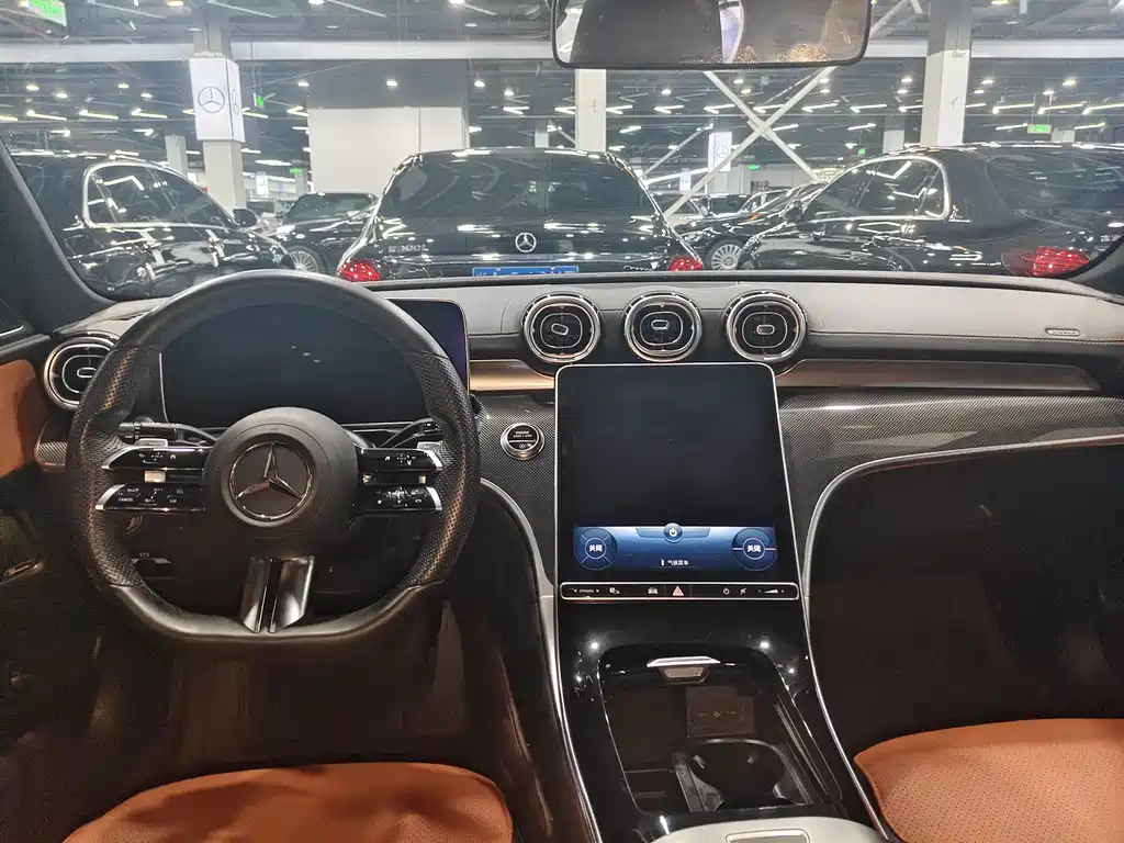 Mercedes-Benz C-Class — миниатюра 15