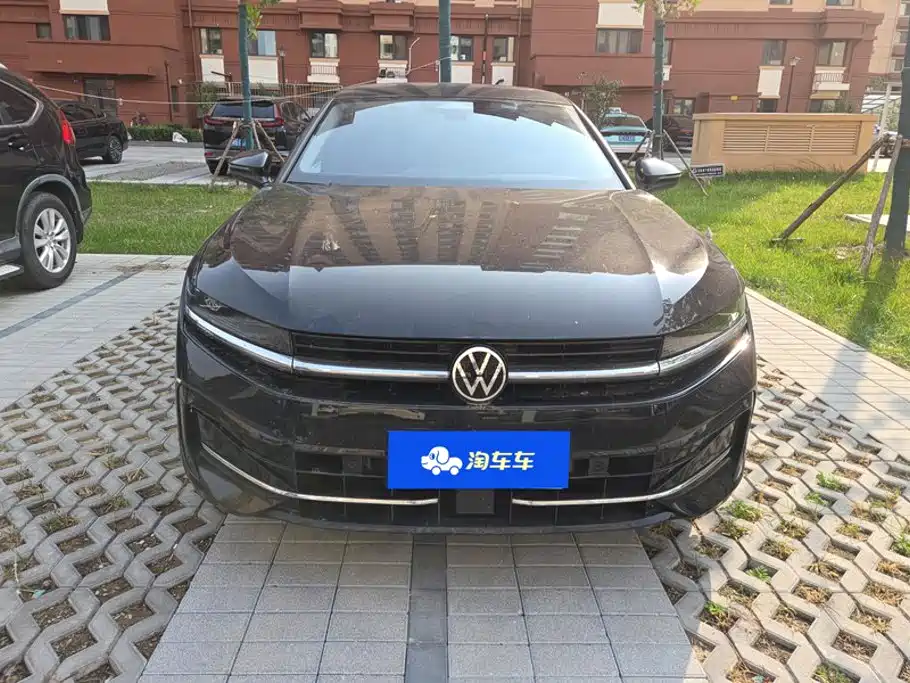 Volkswagen Magotan — миниатюра 2