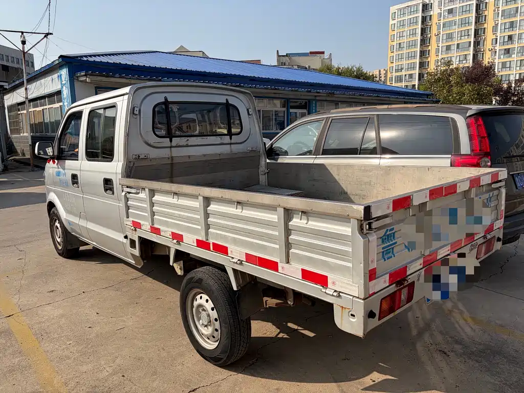 DFSK C32 — миниатюра 3