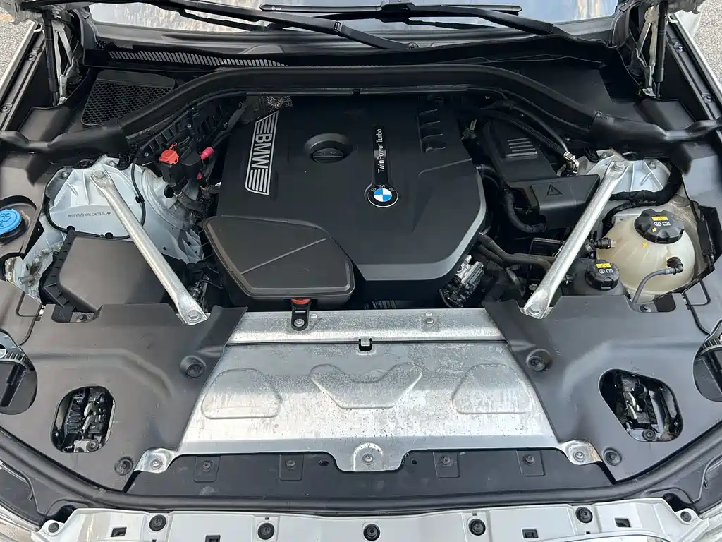 BMW X3 — миниатюра 7