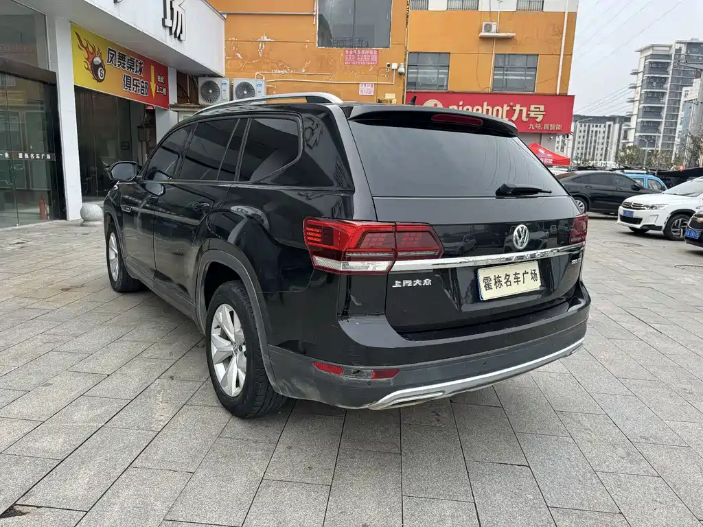 Volkswagen Teramont — миниатюра 10