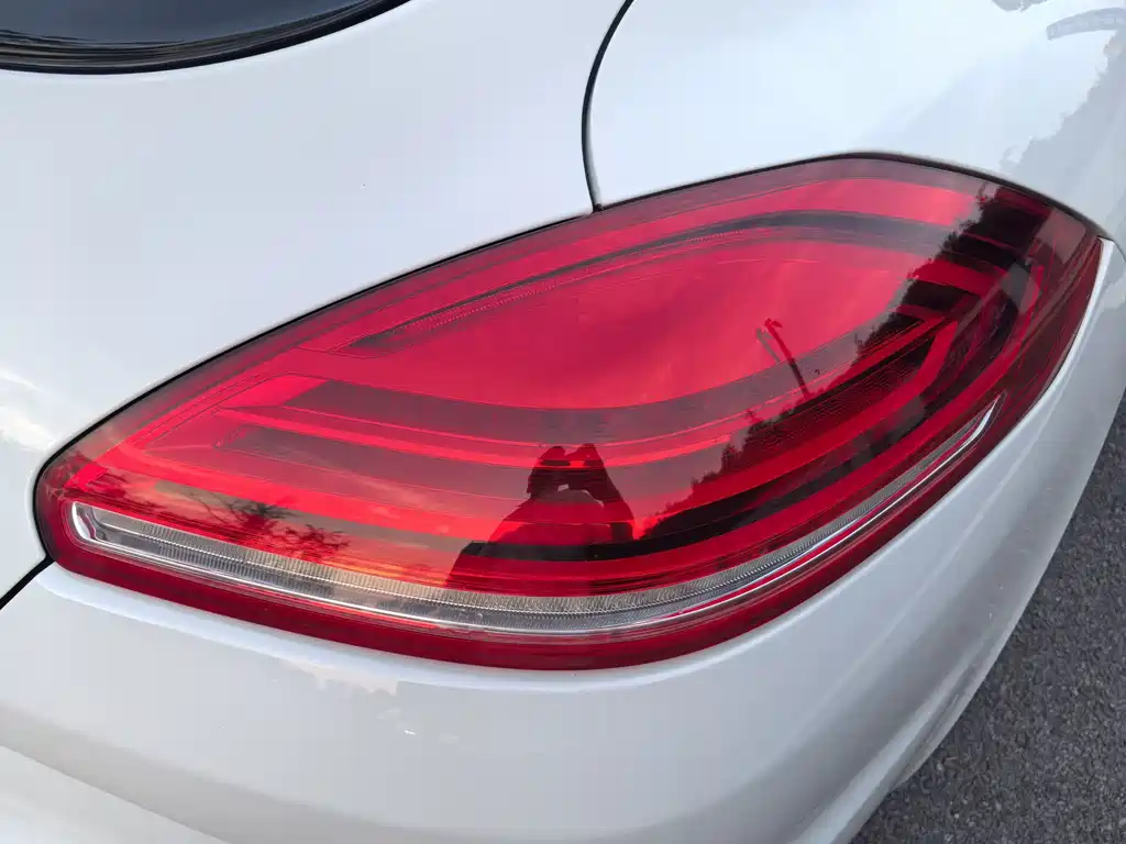 Porsche Panamera — миниатюра 10
