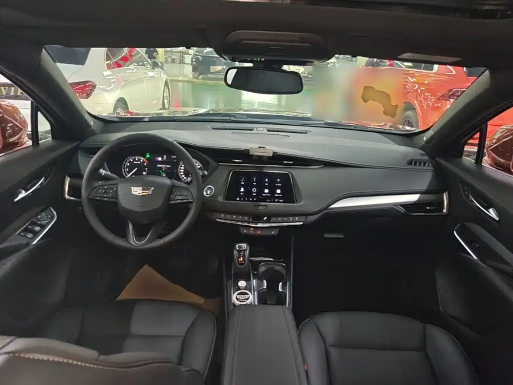 Cadillac XT4 — миниатюра 10