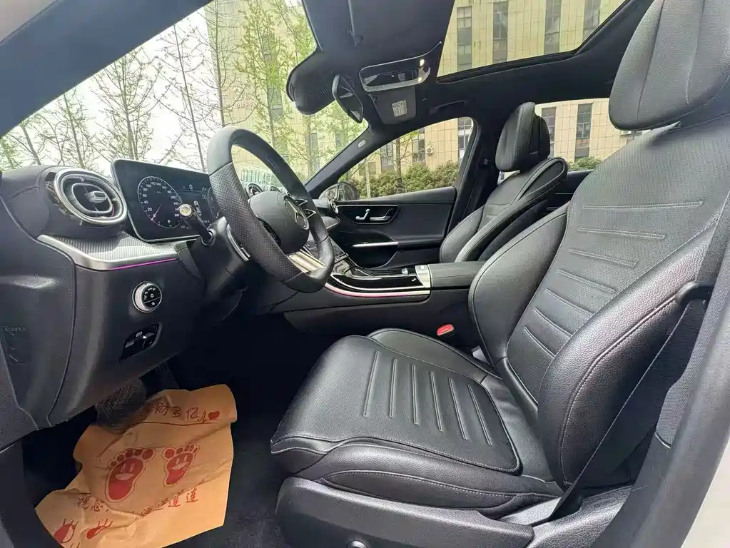 Mercedes-Benz C-Class — миниатюра 4