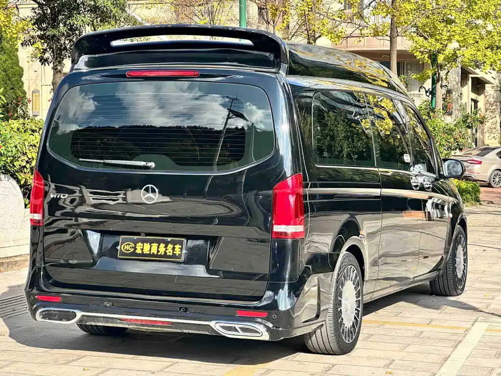 MERCEDES-BENZ VITO