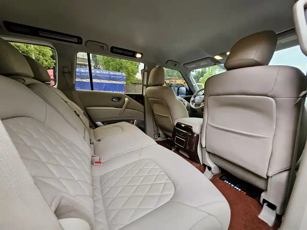 Nissan Patrol 4.0L Platinum Type, фото 16