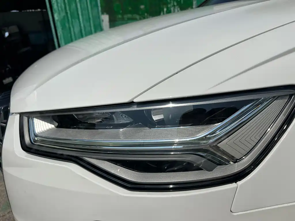 Audi A6L — миниатюра 11