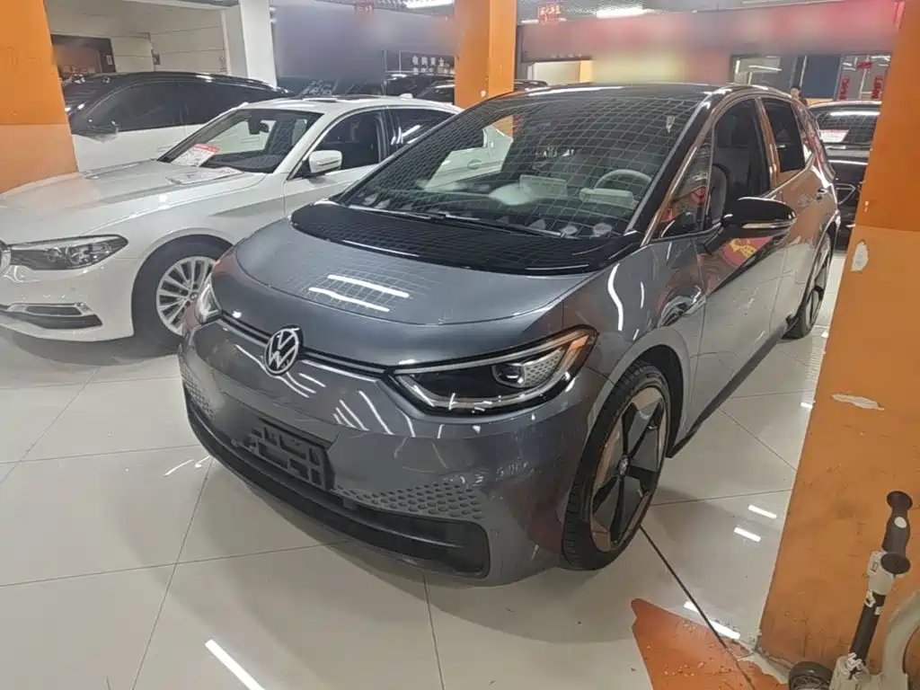 Volkswagen ID.3 — миниатюра 2