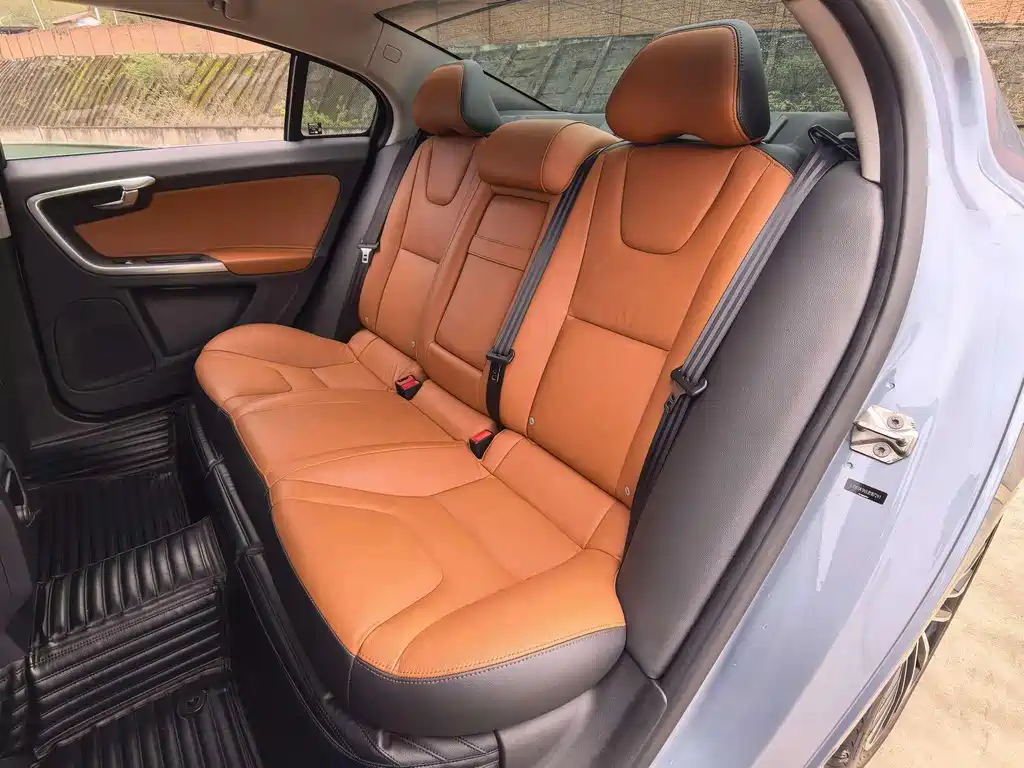 Volvo S60 2018 S60L T4
