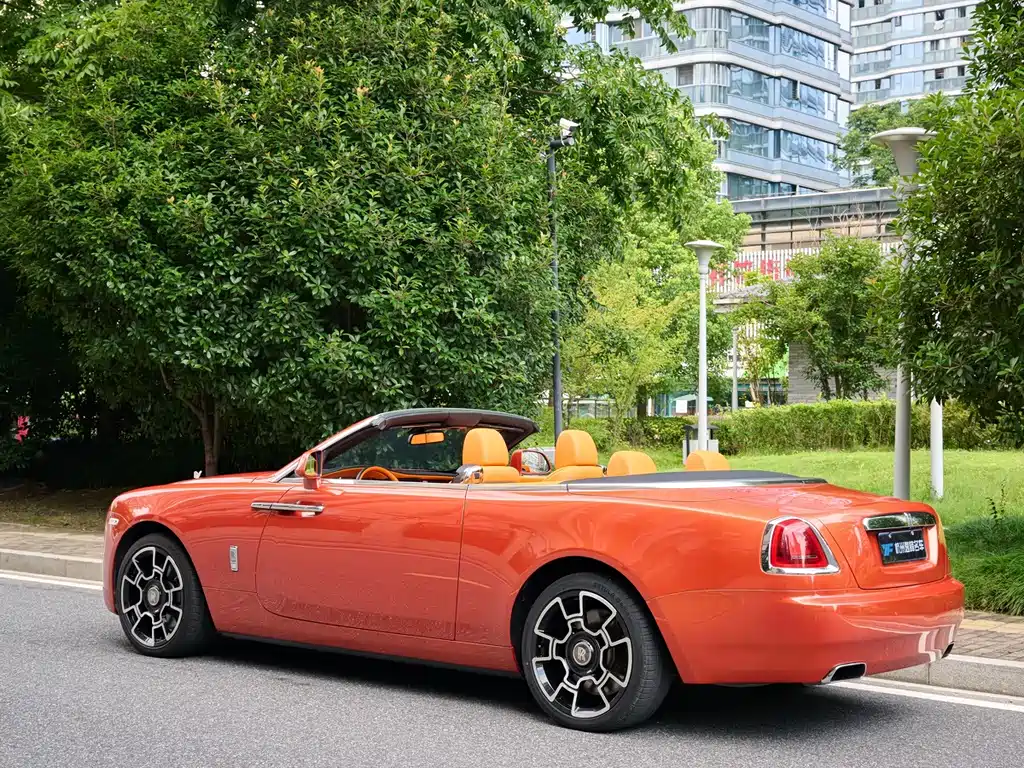Rolls-Royce Dawn — миниатюра 12