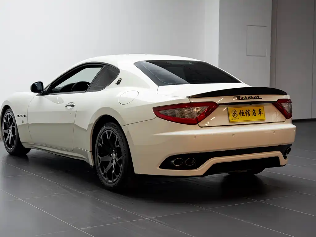 Maserati GranTurismo 2007 4.2L Standard