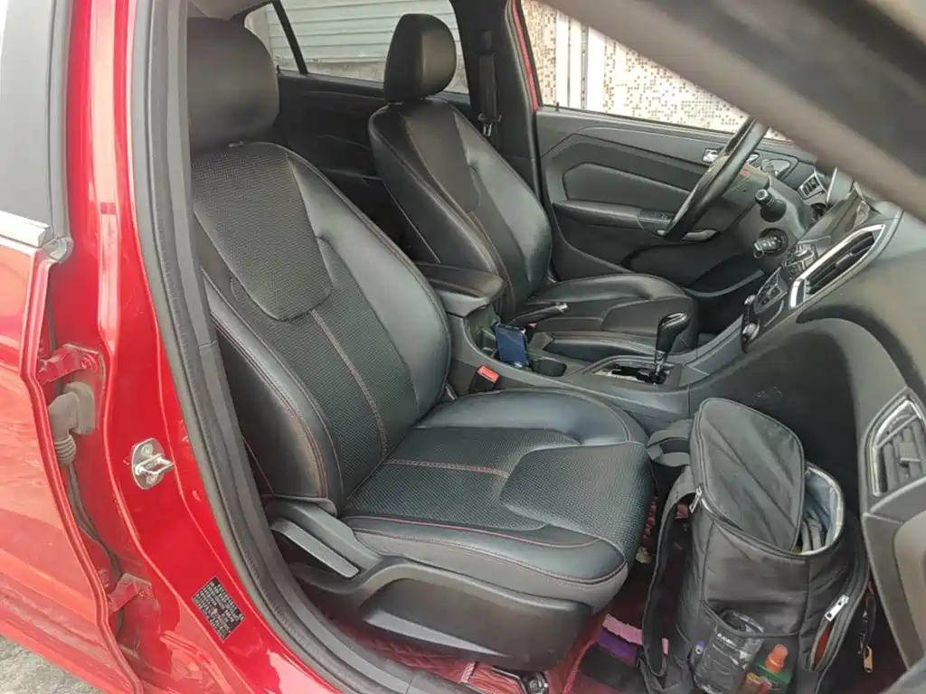 Chery Arrizo 5 — миниатюра 25