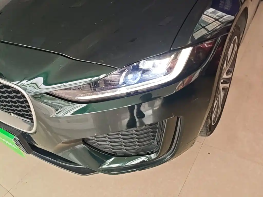 Jaguar XEL — миниатюра 24