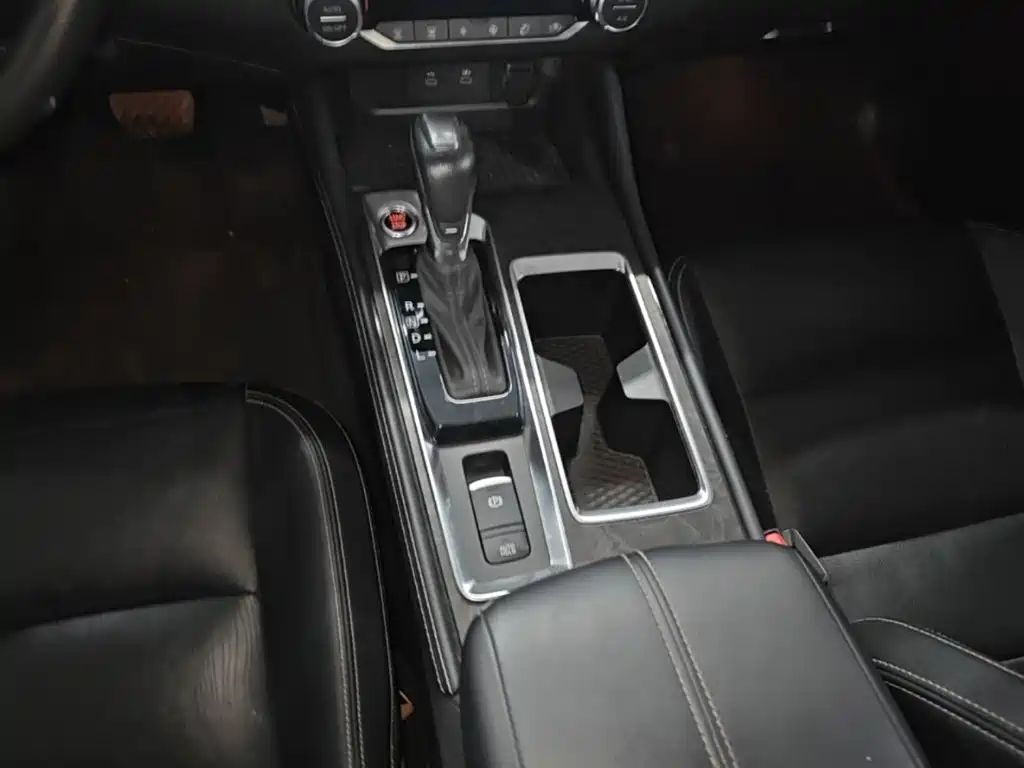Nissan Teana — миниатюра 14