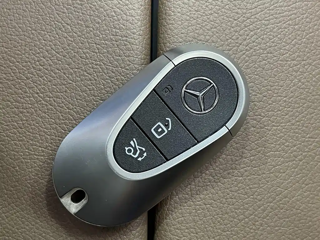Mercedes-Benz C-Class — миниатюра 28