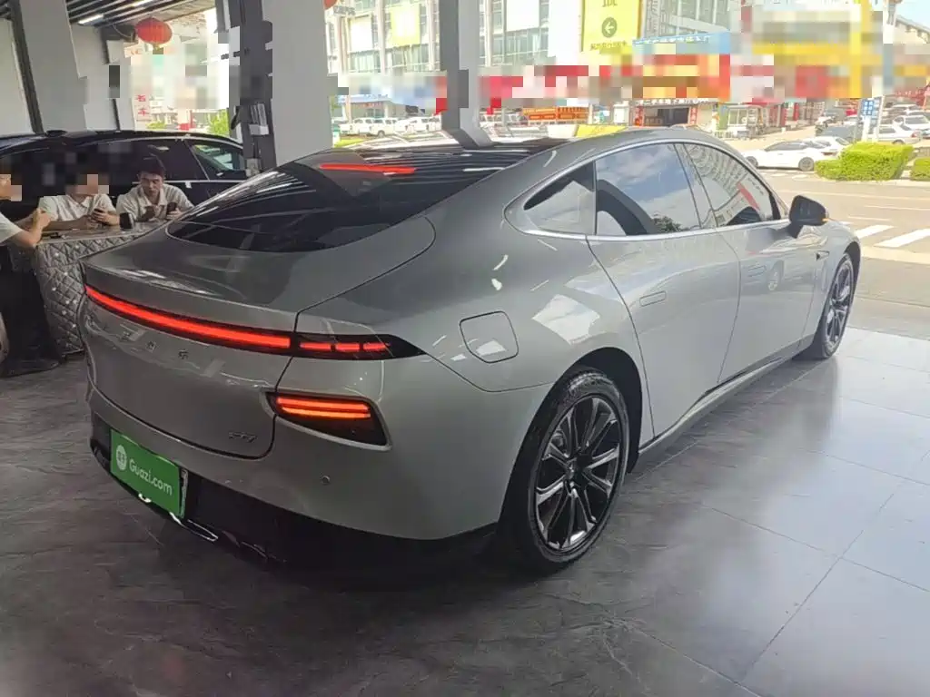 XPeng P7 — миниатюра 5