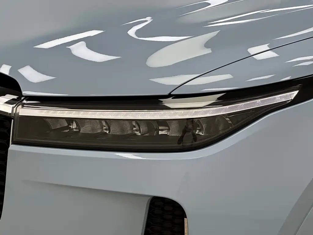 Li Auto Li ONE — миниатюра 8