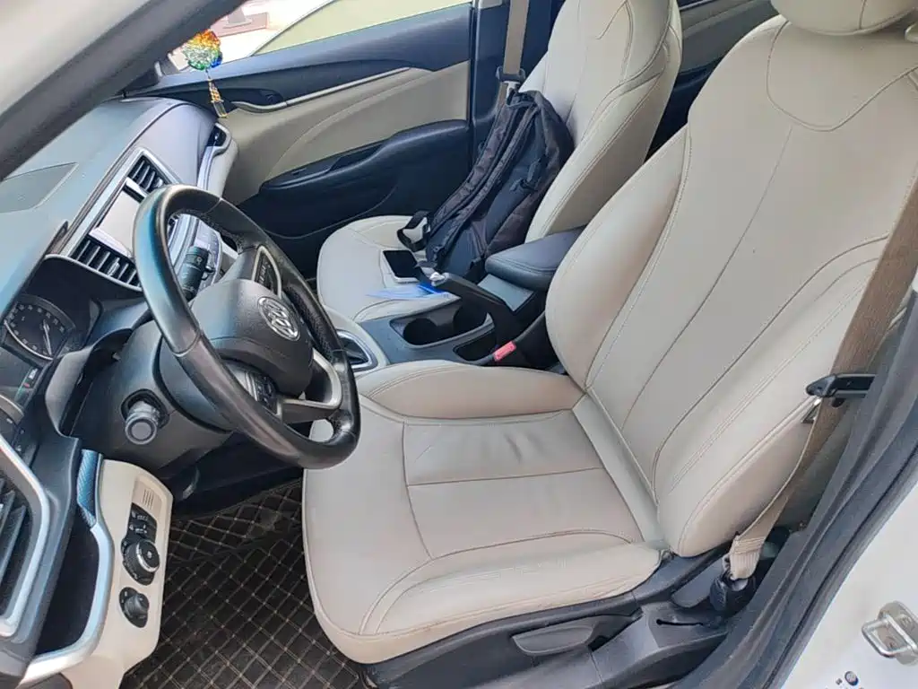 Buick Excelle — миниатюра 15