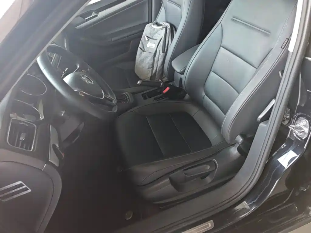 Volkswagen Sagitar — миниатюра 15