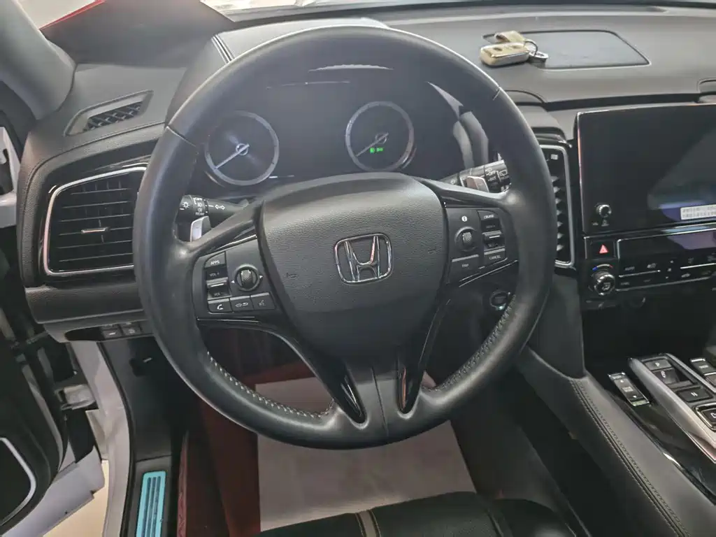 Honda UR-V — миниатюра 7