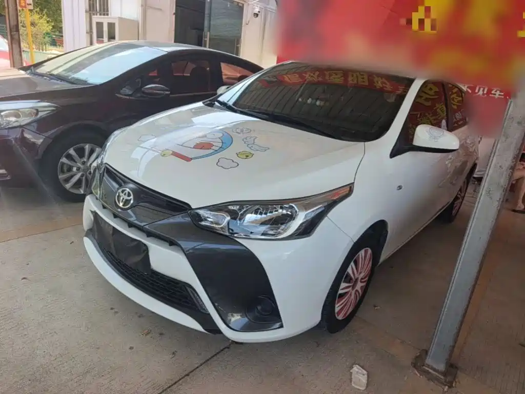 Toyota Yaris L
