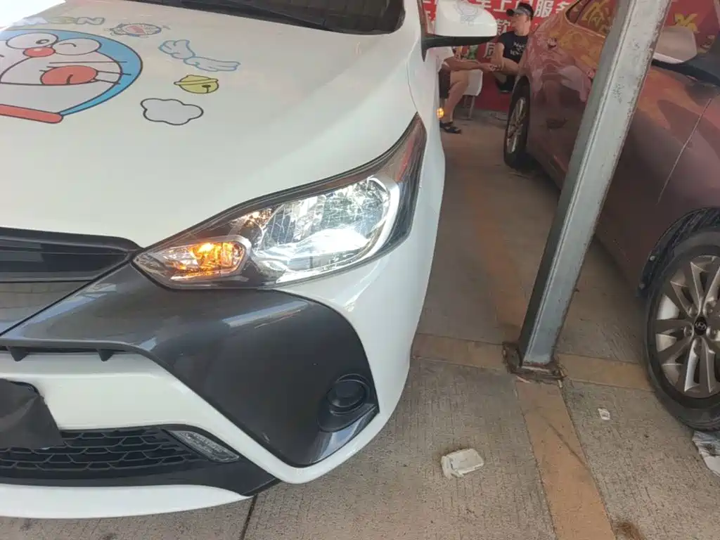 Toyota Yaris L — миниатюра 24