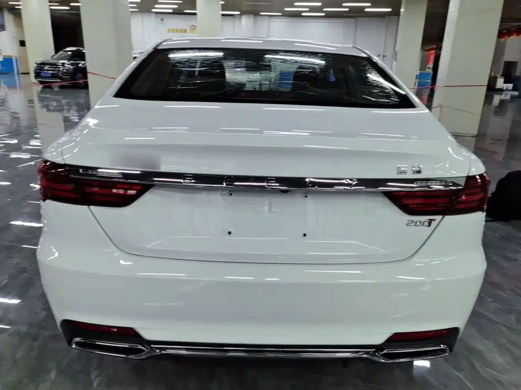Geely Binrui — миниатюра 6