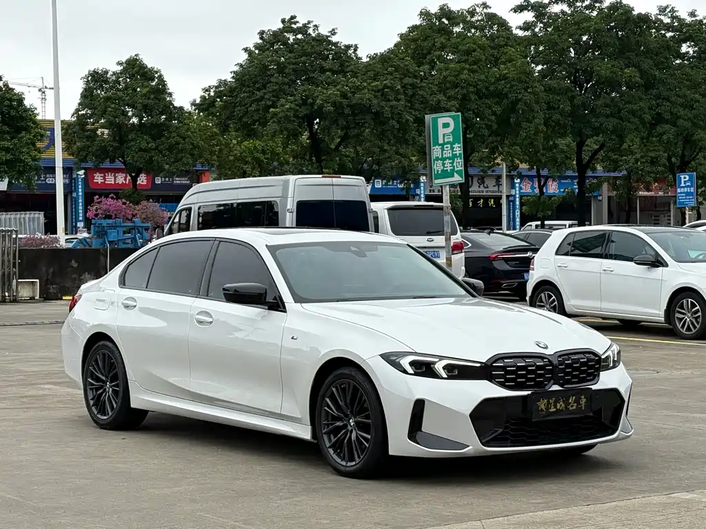 BMW 3 Series — миниатюра 3