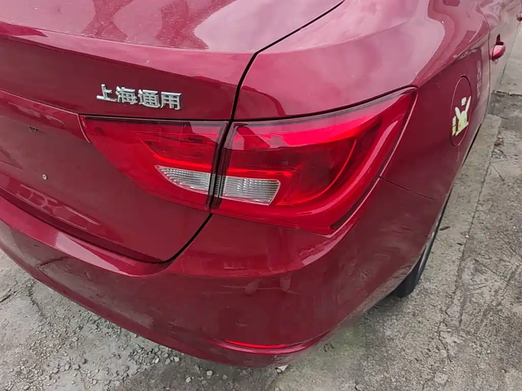 Buick Excelle — миниатюра 8