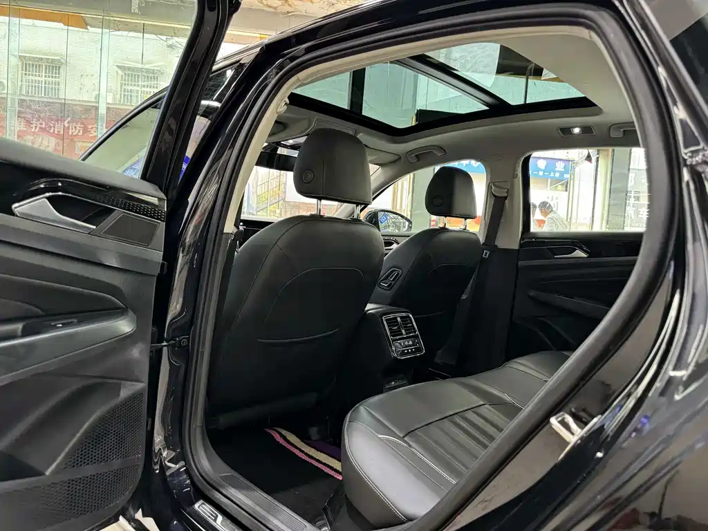 Volkswagen Passat — миниатюра 15
