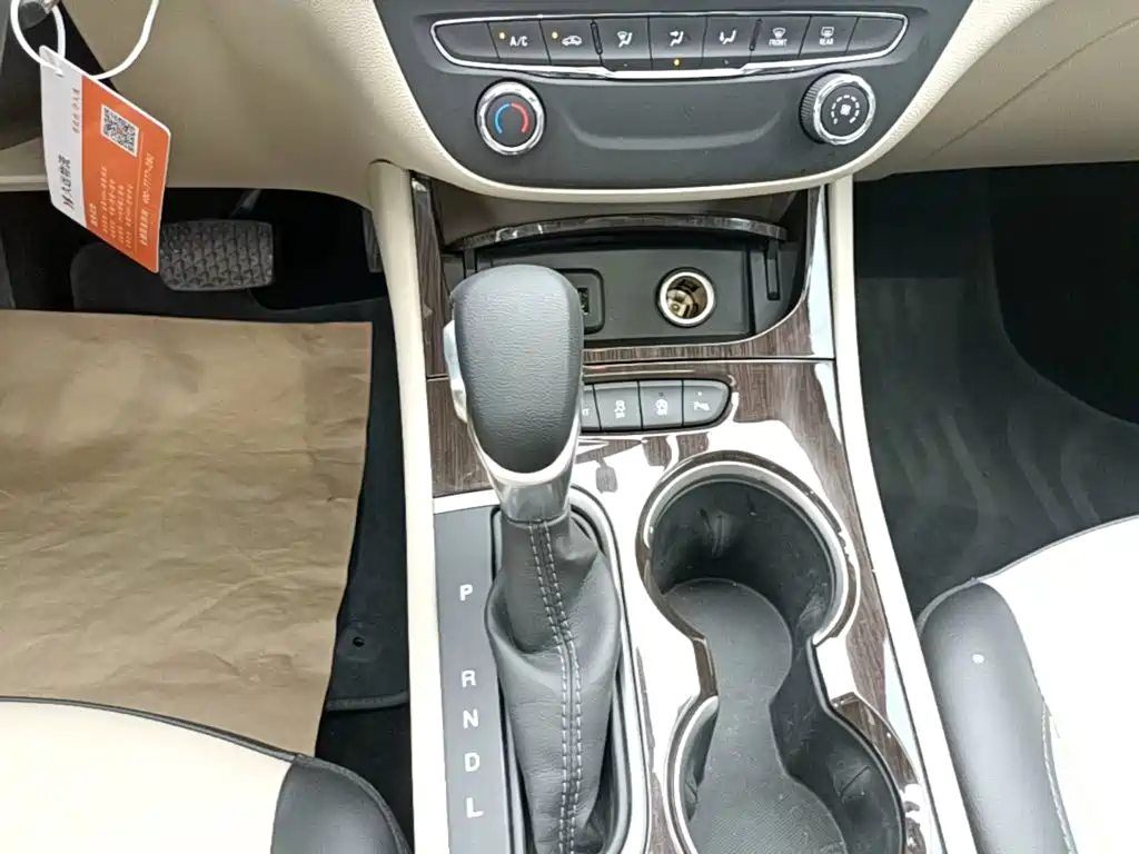 Buick Verano — миниатюра 14