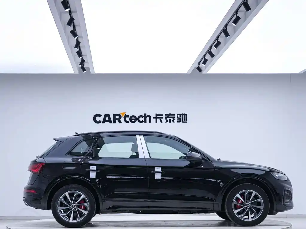 Audi Q5L — миниатюра 4