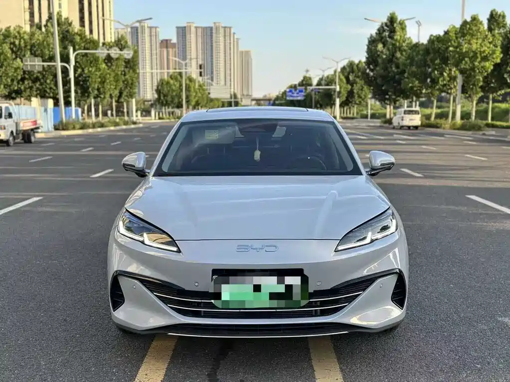 BYD Seal 06 06 2026 DM-i 210KM Premium