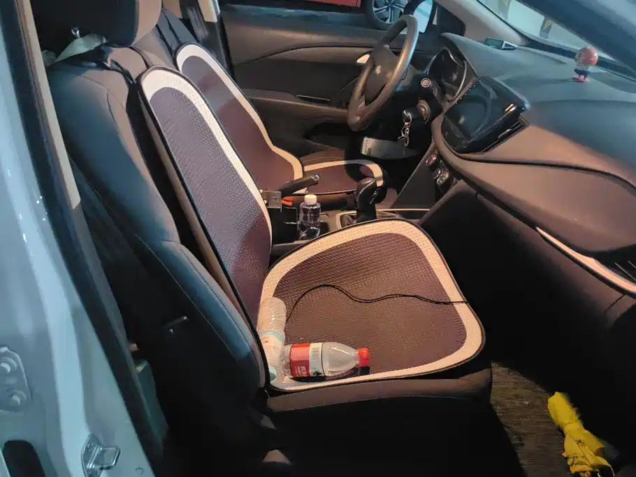 Chevrolet Cavalier — миниатюра 8