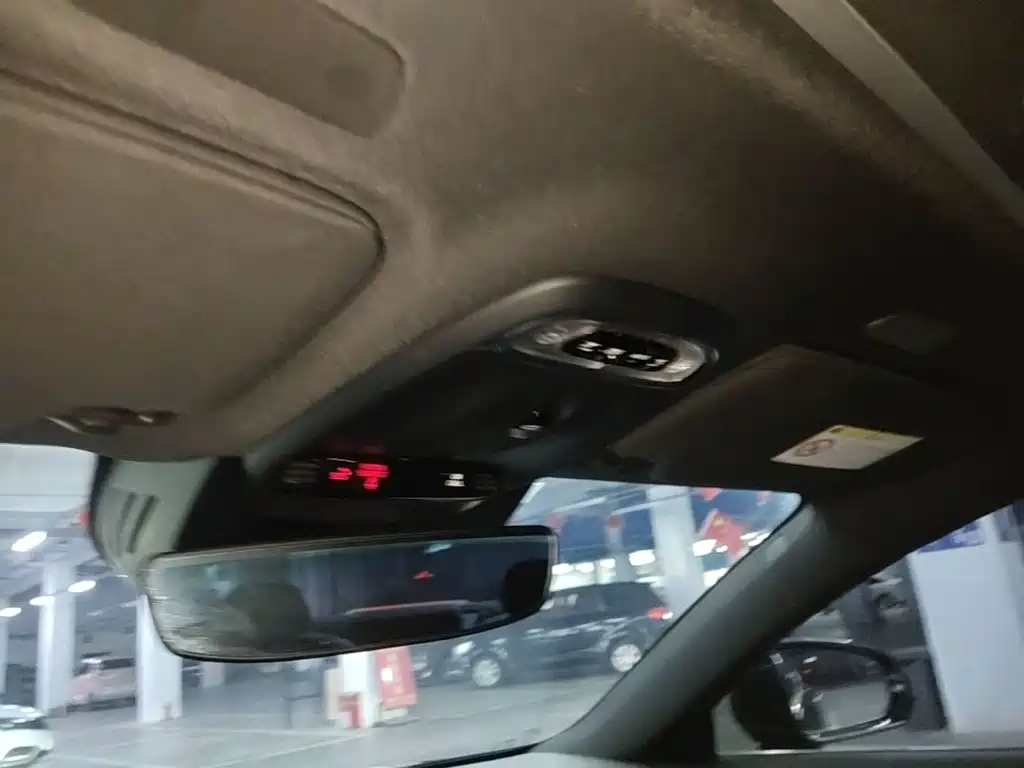 Volvo S90 — миниатюра 18