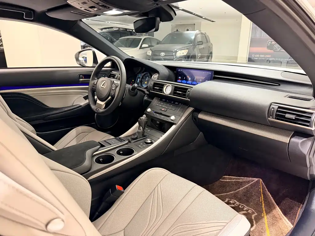Lexus RC F — миниатюра 7