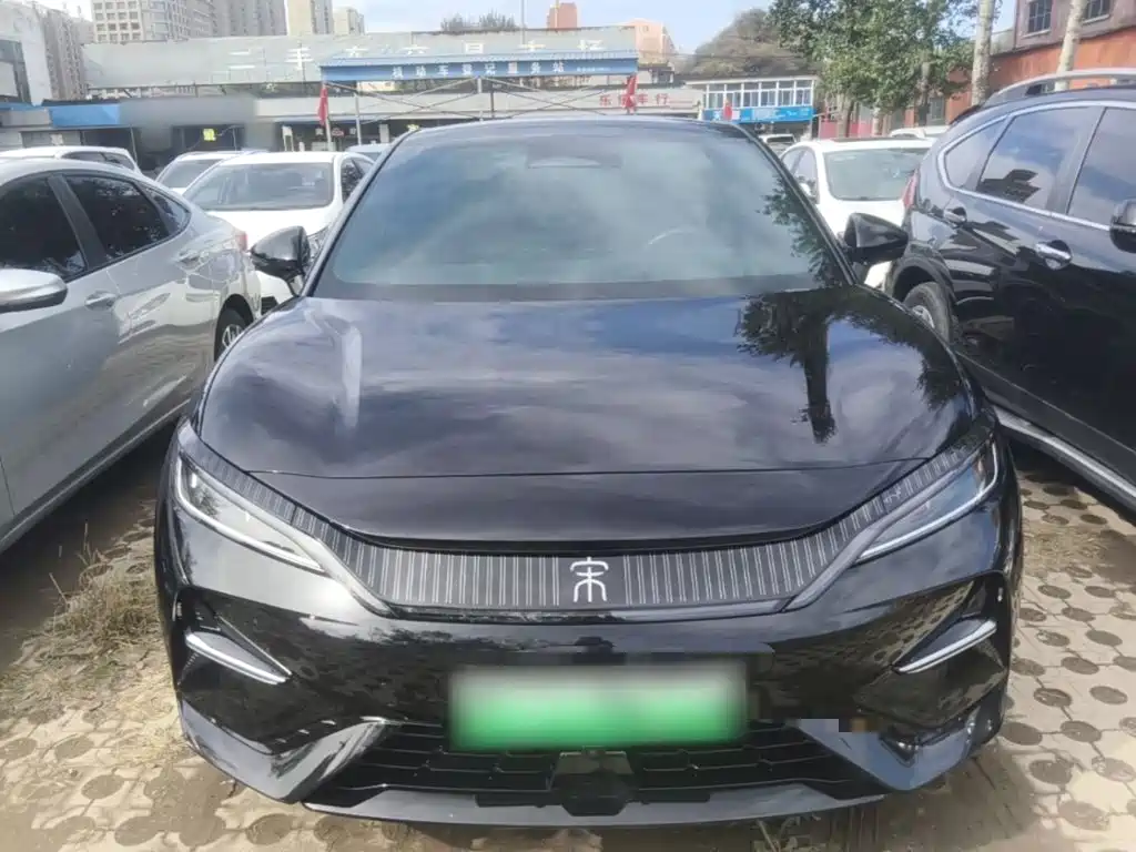 BYD L EV — миниатюра 3
