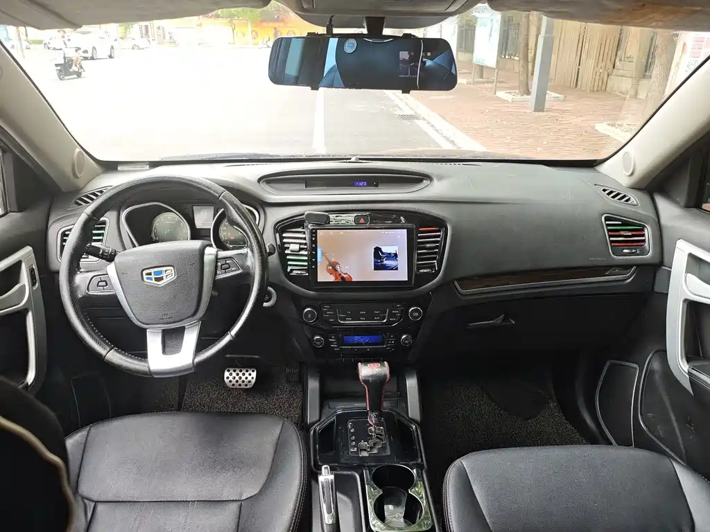 Geely GX7 — миниатюра 5