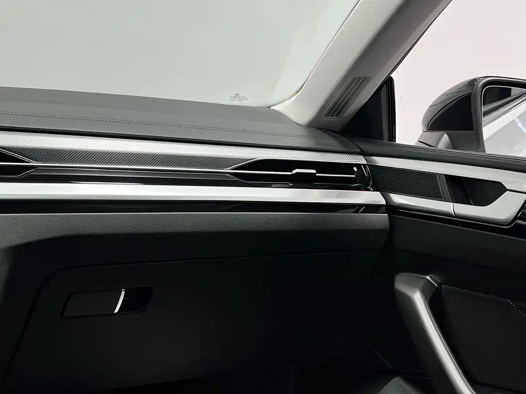 Volkswagen CC — миниатюра 19