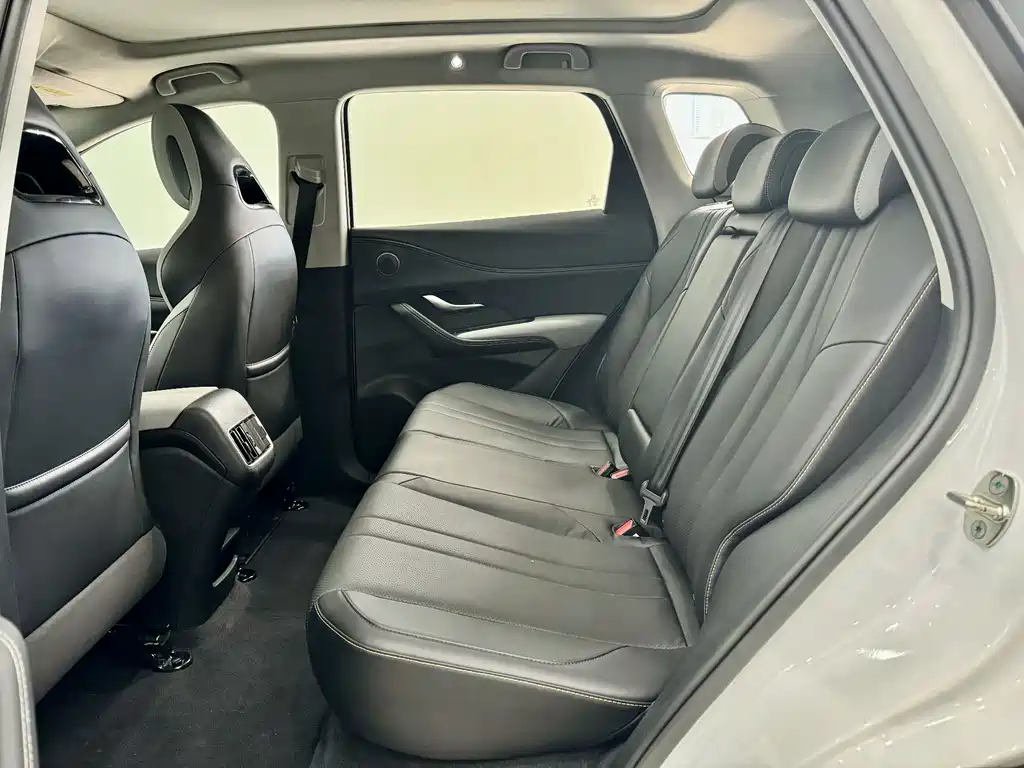 BYD SEA LION 05 DM I