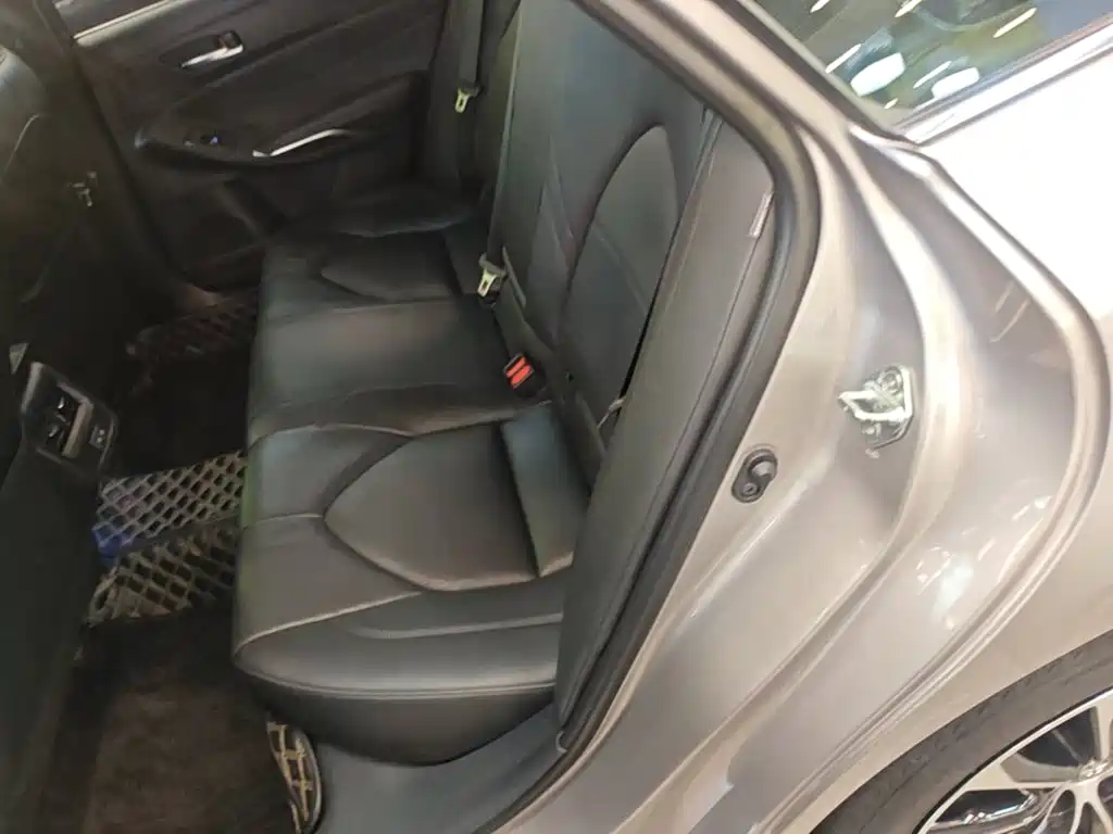 Toyota Avalon — миниатюра 17