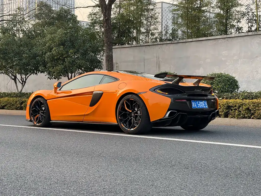 MCLAREN 570