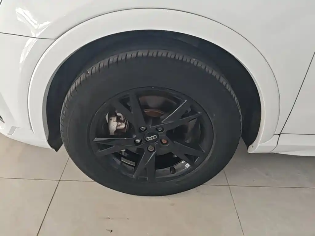 Audi Q3 — миниатюра 23
