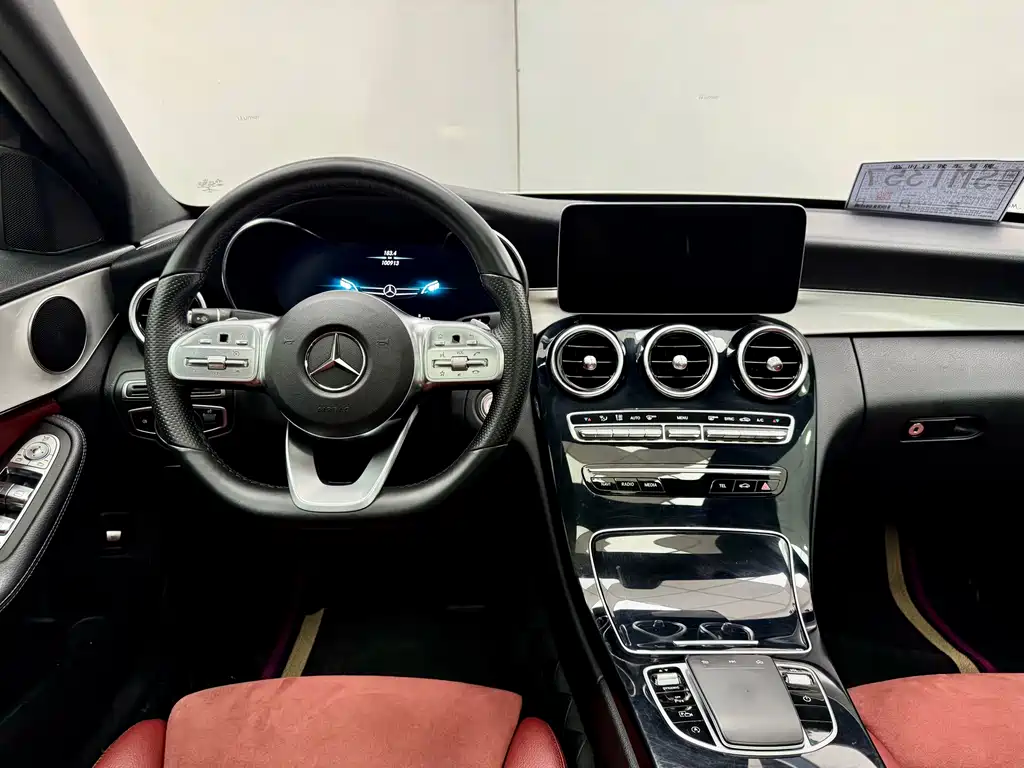 Mercedes-Benz C-Class — миниатюра 17