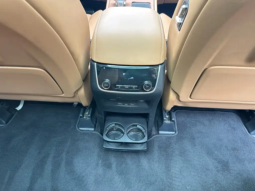 Li Auto Li ONE — миниатюра 22