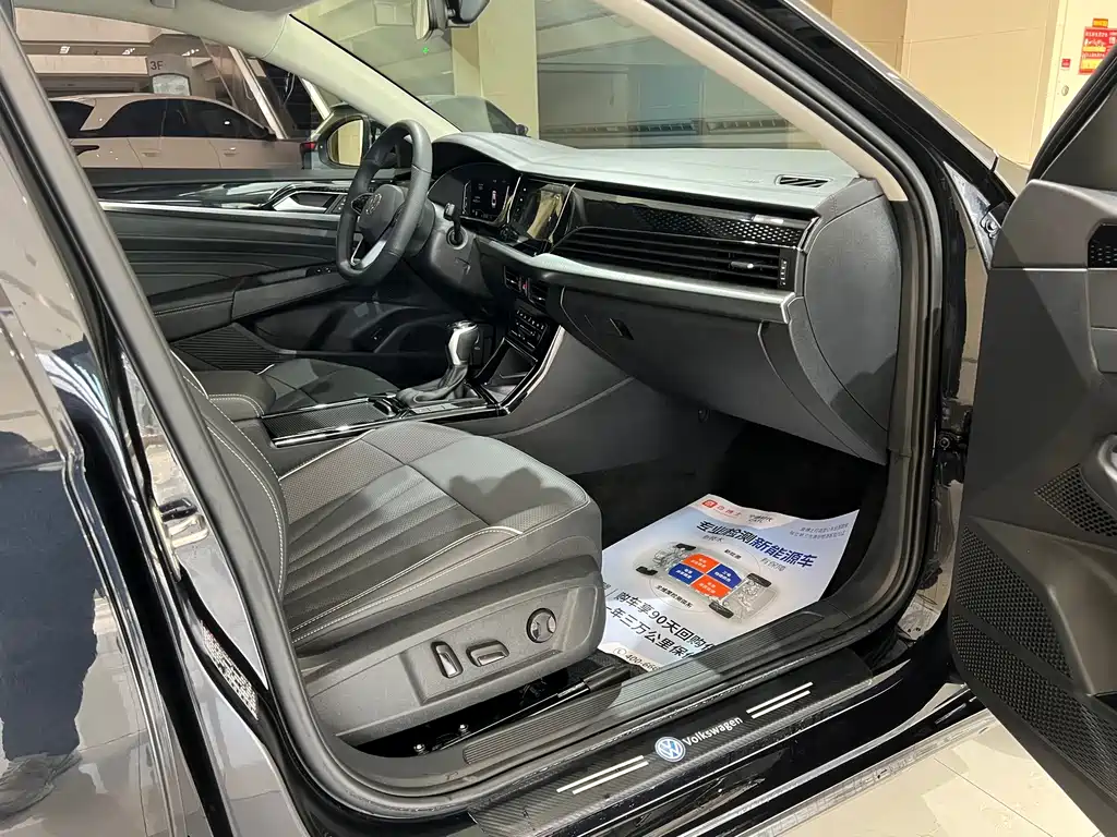 Volkswagen Passat — миниатюра 12